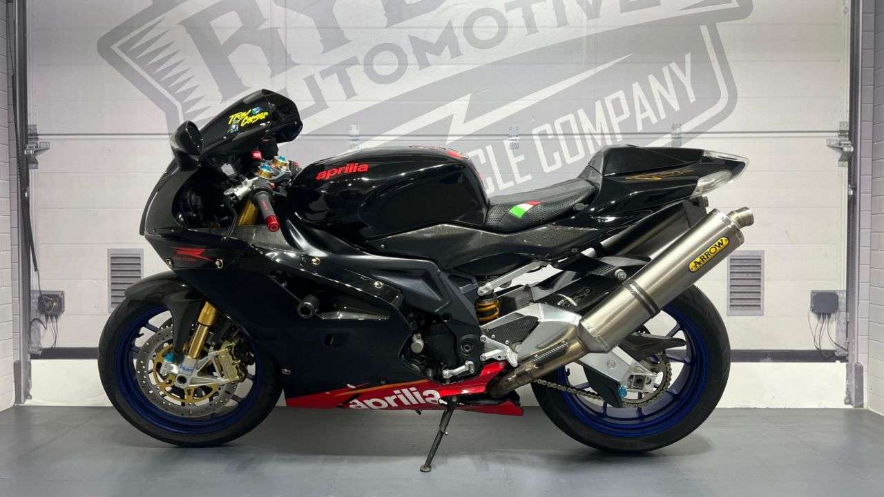 2005 APRILIA RSV MILLE R FACTORY 2005 APRILIA RSV MILLE R FACTORY