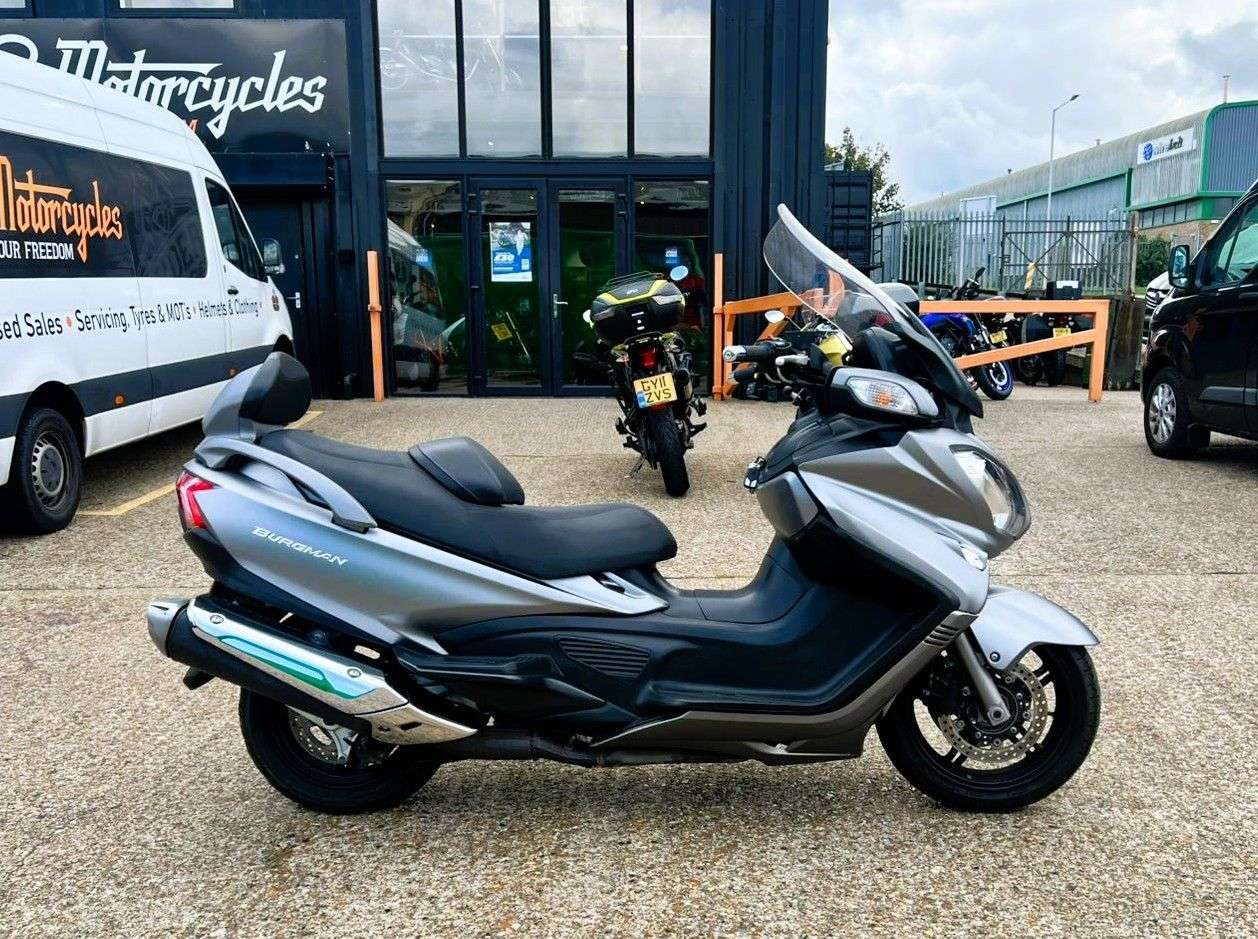 2013 SUZUKI BURGMAN 650 2013 SUZUKI BURGMAN 650