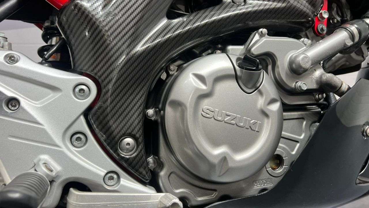 2010 SUZUKI GLADIUS 650 2010 SUZUKI GLADIUS 650