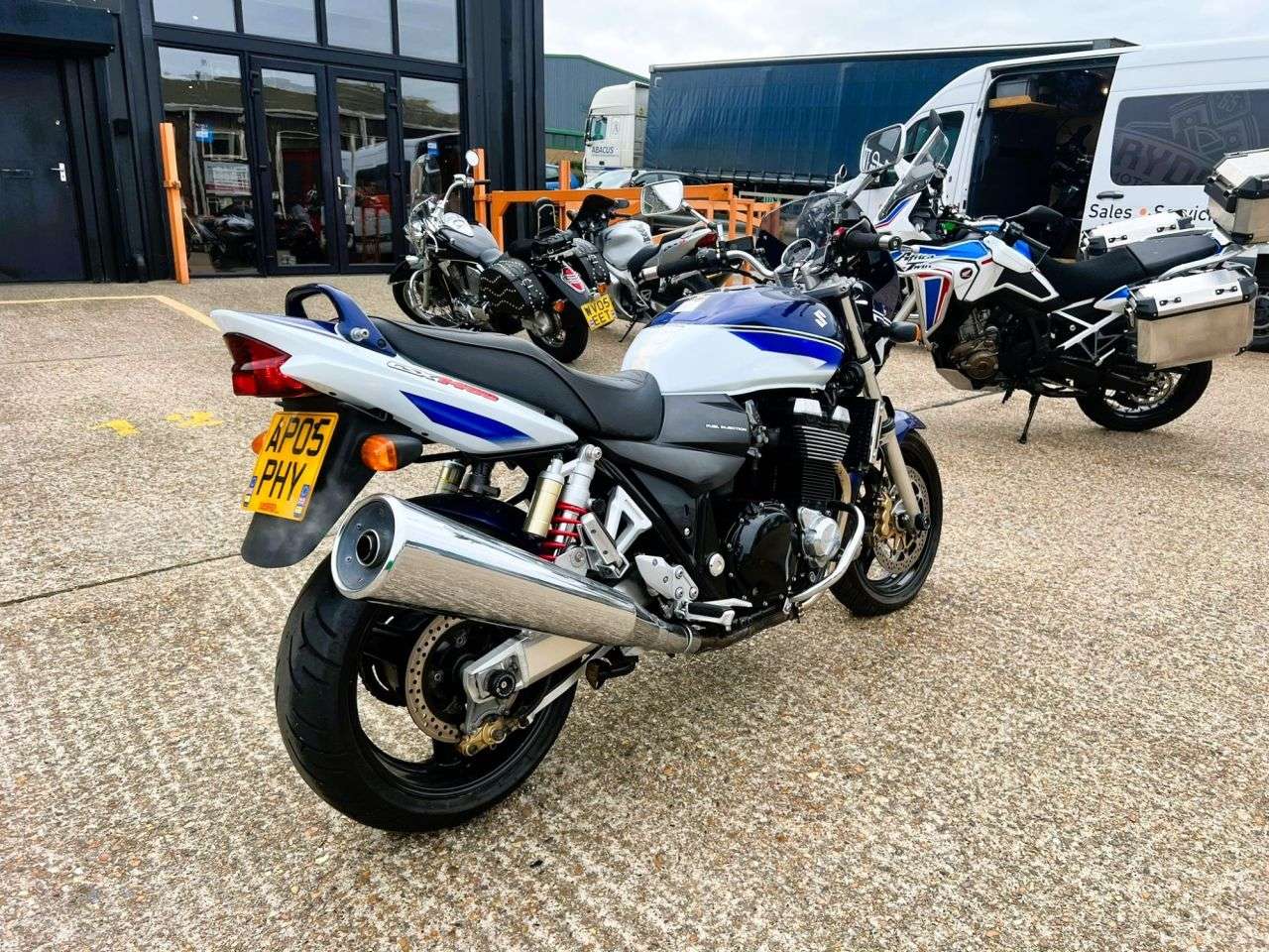 2005 SUZUKI GSX1400 2005 SUZUKI GSX1400