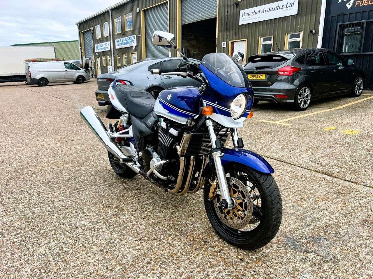 2005 SUZUKI GSX1400 2005 SUZUKI GSX1400