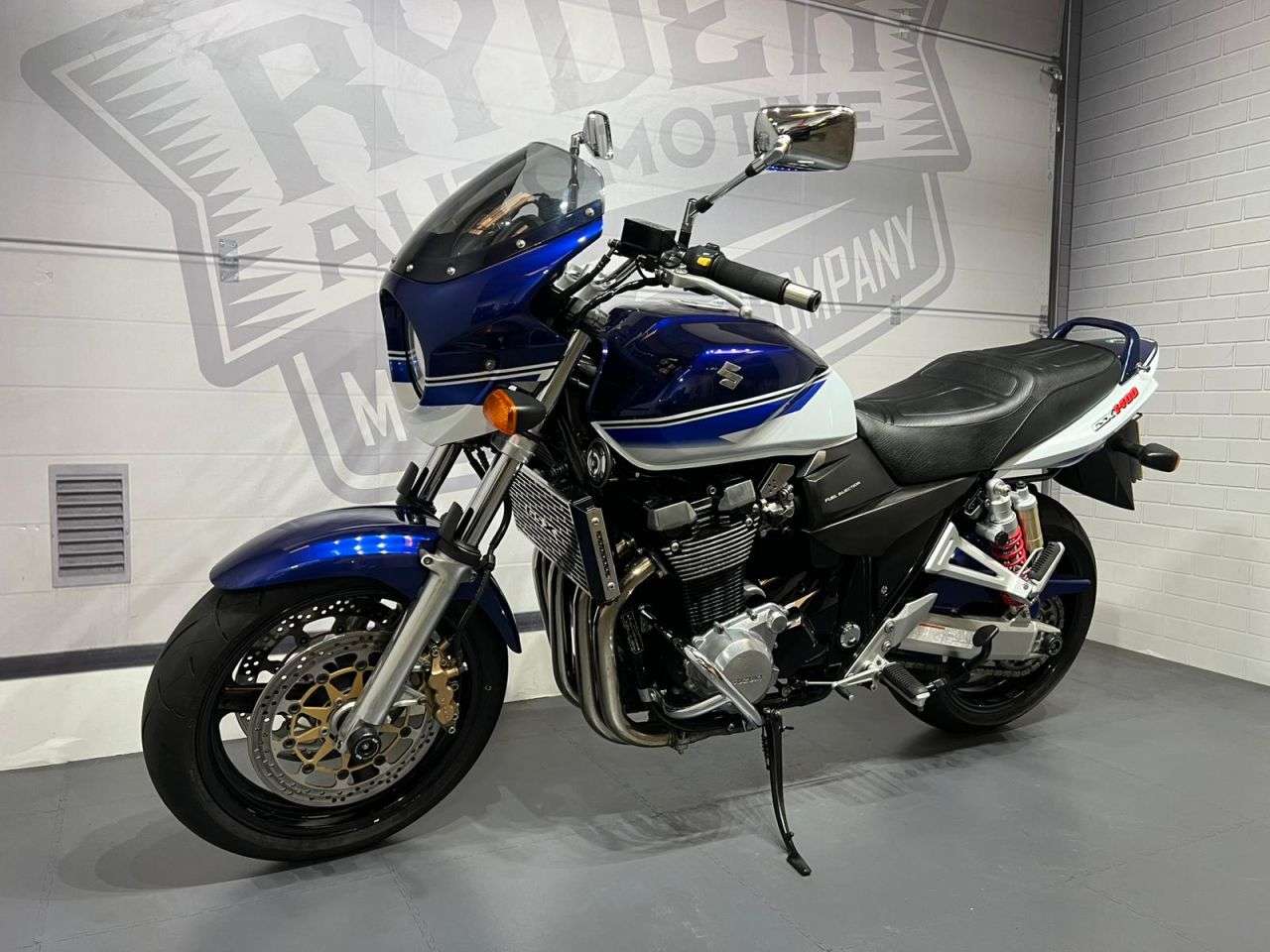 2005 SUZUKI GSX1400 2005 SUZUKI GSX1400