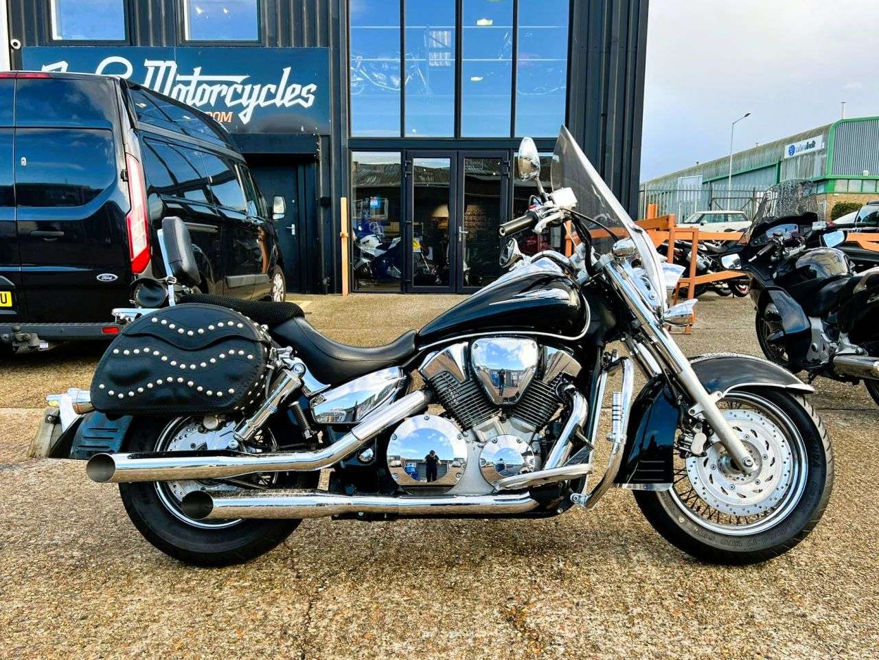 2005 HONDA VTX1300 2005 HONDA VTX1300