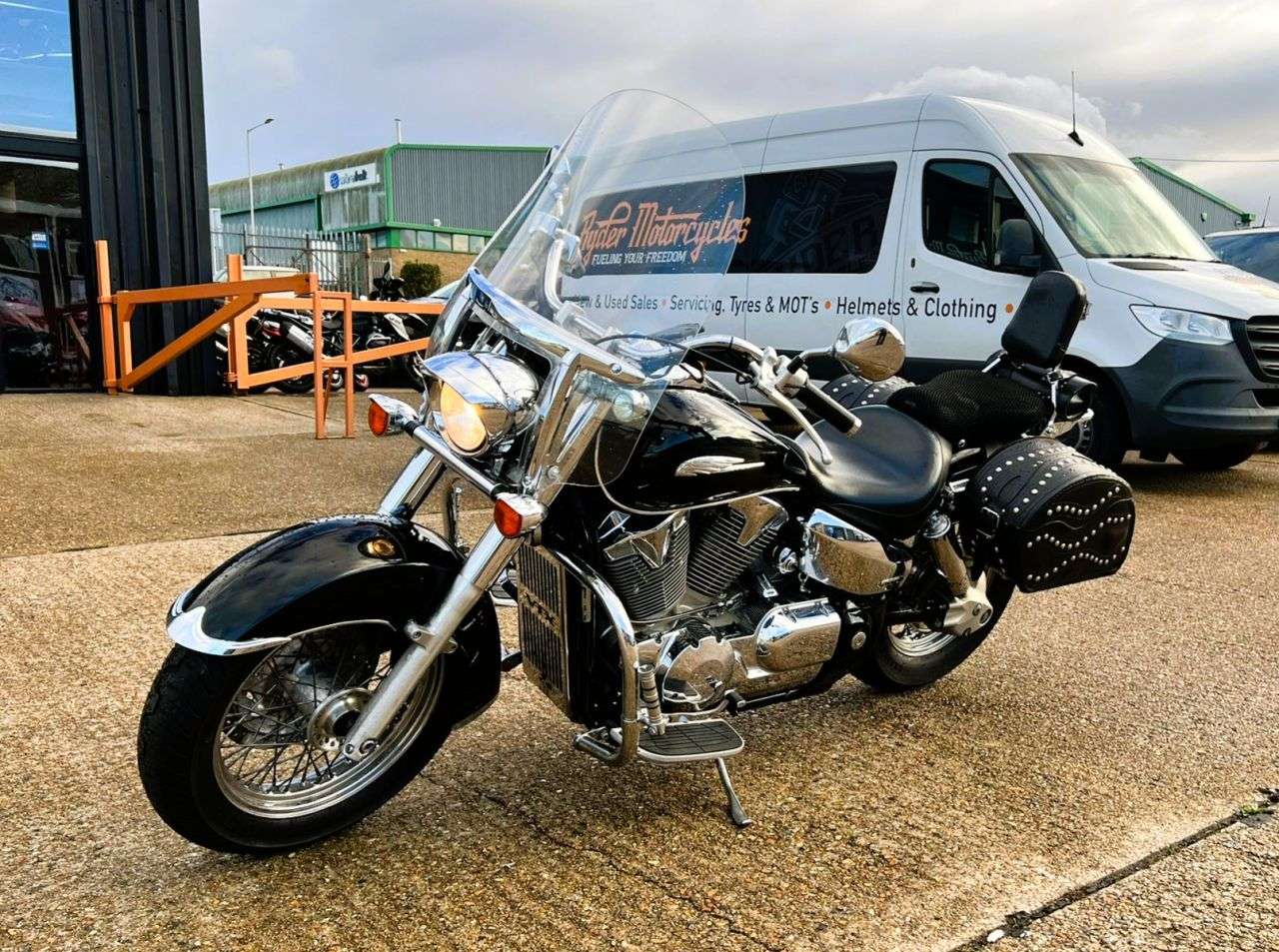 2005 HONDA VTX1300 2005 HONDA VTX1300