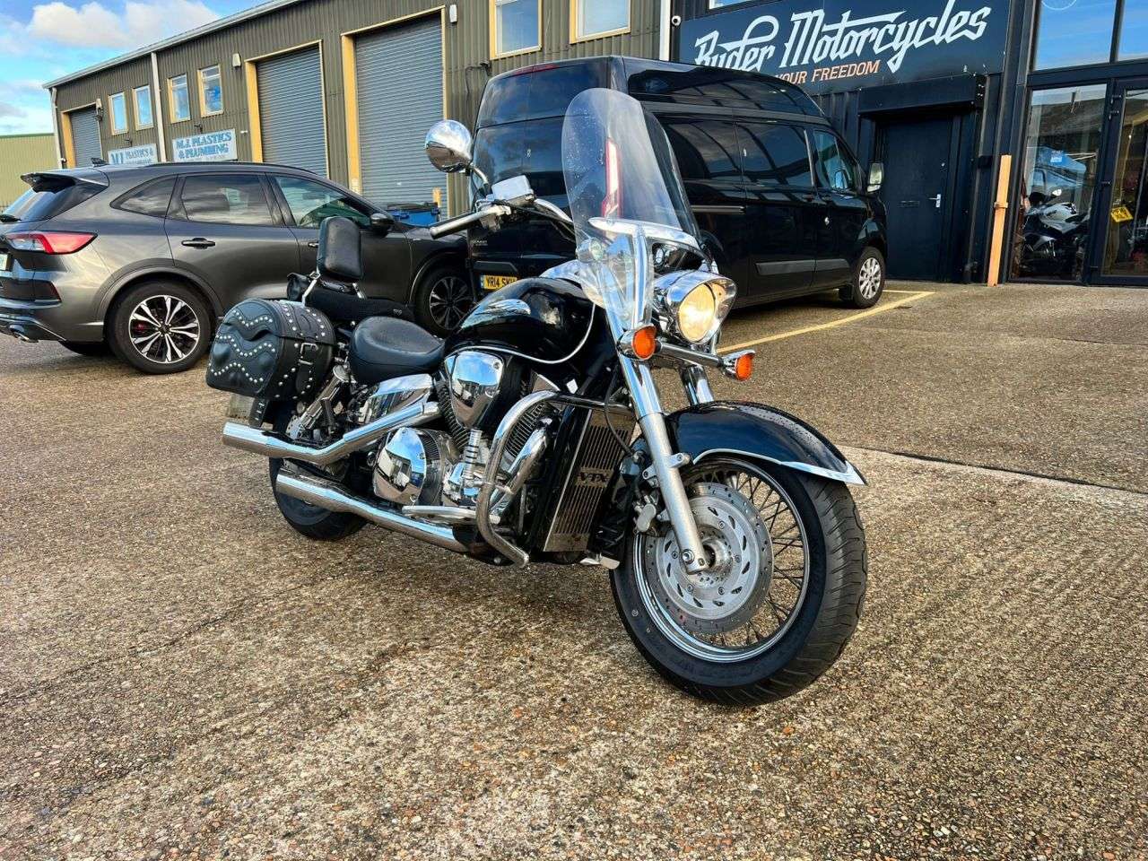 2005 HONDA VTX1300 2005 HONDA VTX1300