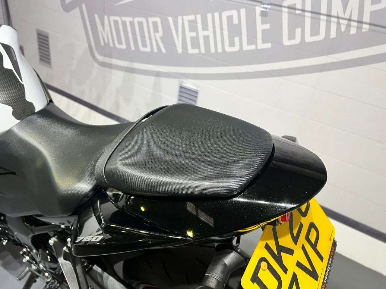 2020 SUZUKI GSX-S750 2020 SUZUKI GSX-S750