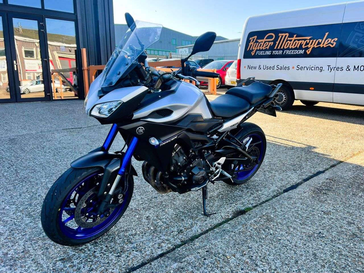 2015 YAMAHA TRACER 900 2015 YAMAHA TRACER 900