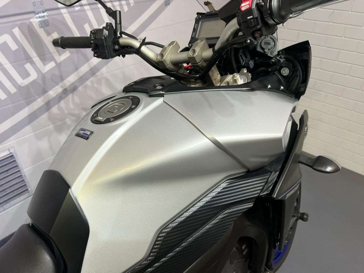 2015 YAMAHA TRACER 900 2015 YAMAHA TRACER 900