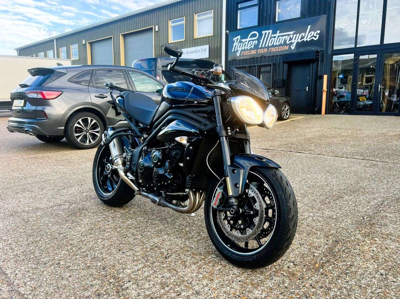 2015 TRIUMPH SPEED TRIPLE 1050 2015 TRIUMPH SPEED TRIPLE 1050