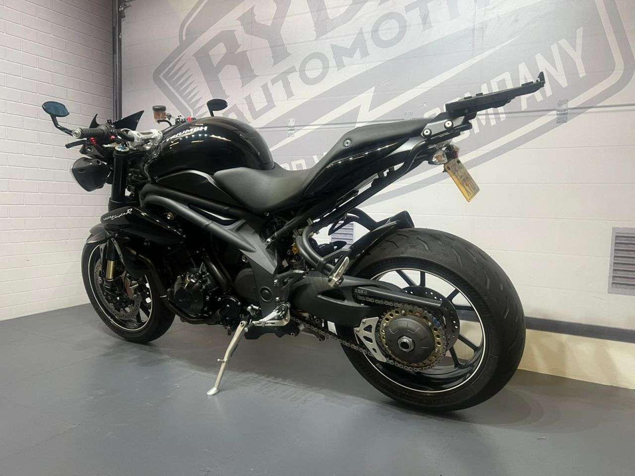 2015 TRIUMPH SPEED TRIPLE 1050 2015 TRIUMPH SPEED TRIPLE 1050