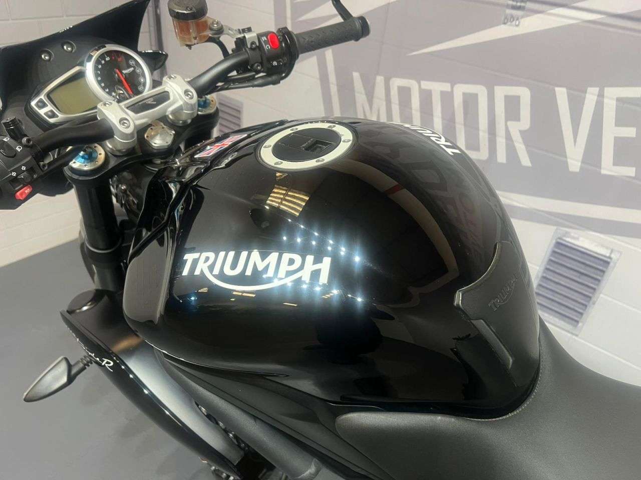 2015 TRIUMPH SPEED TRIPLE 1050 2015 TRIUMPH SPEED TRIPLE 1050