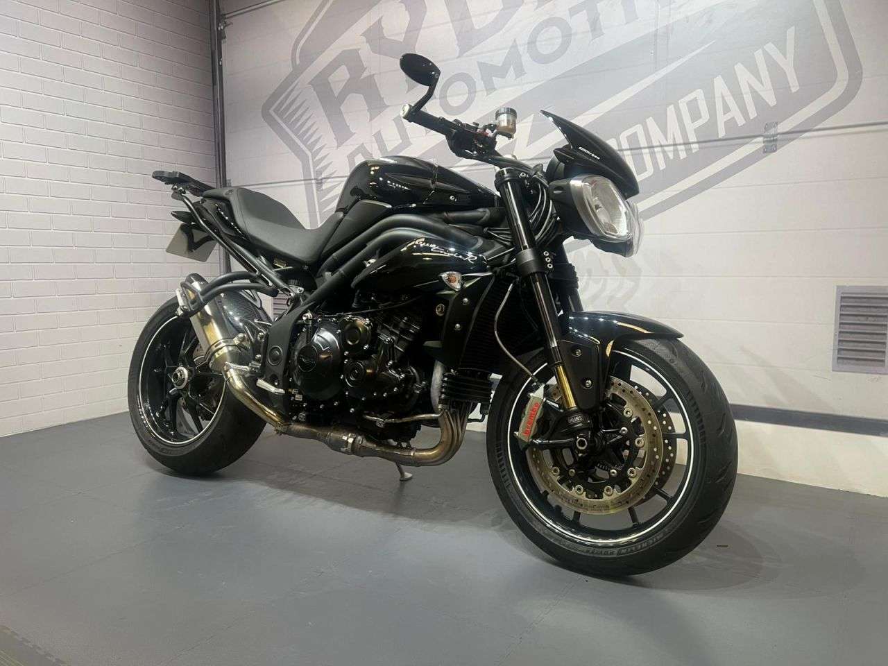 2015 TRIUMPH SPEED TRIPLE 1050 2015 TRIUMPH SPEED TRIPLE 1050