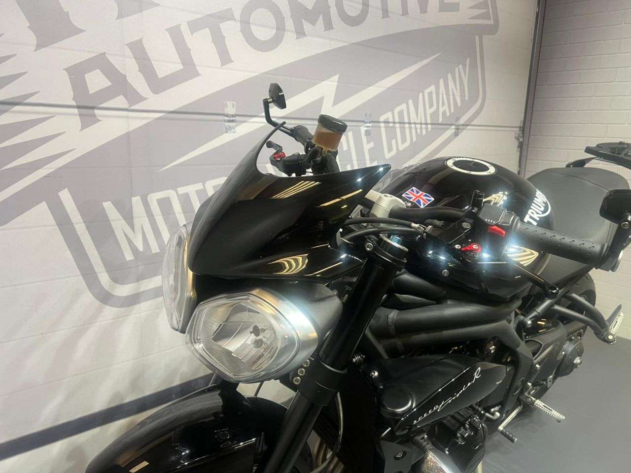 2015 TRIUMPH SPEED TRIPLE 1050 2015 TRIUMPH SPEED TRIPLE 1050