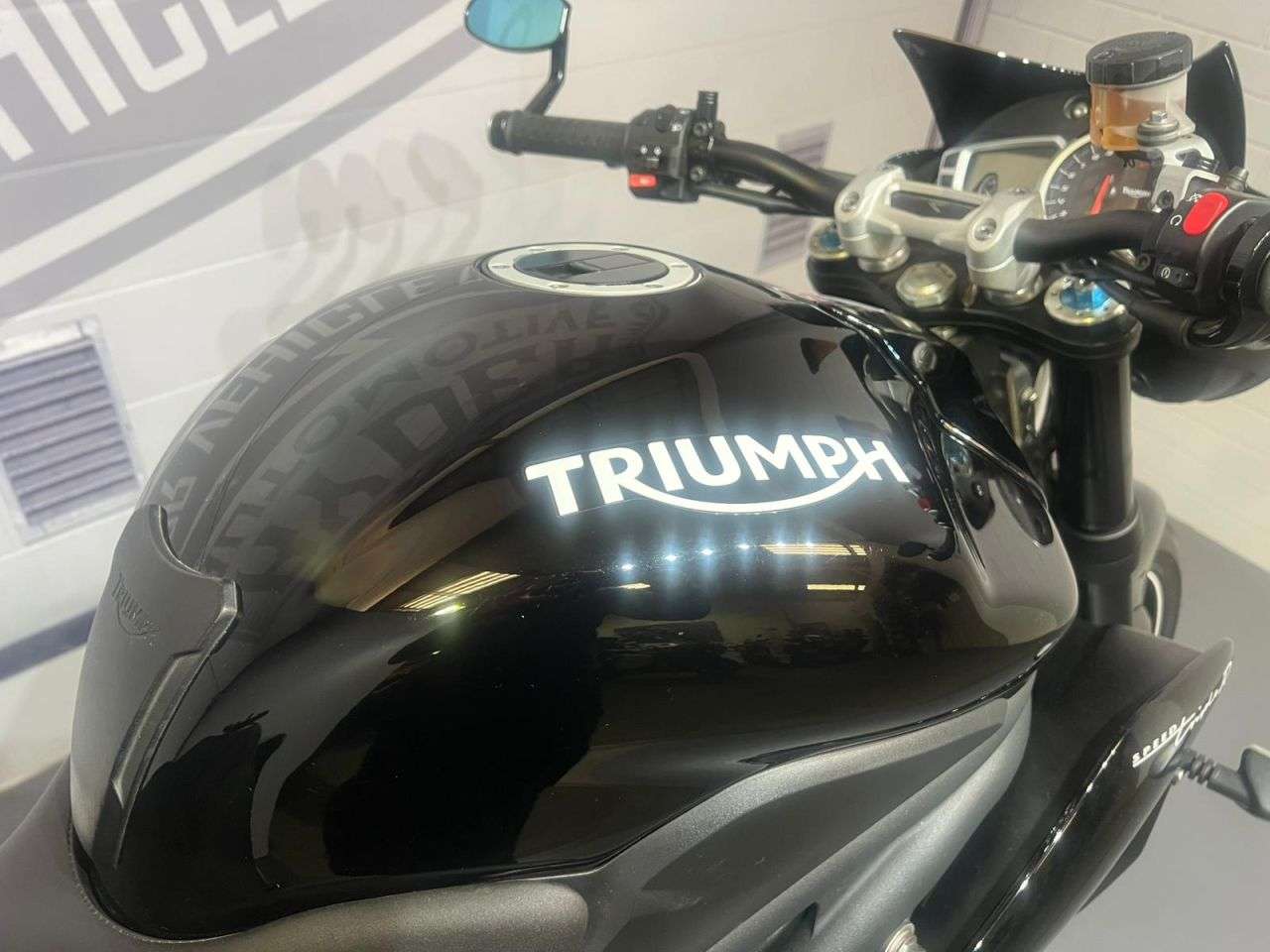 2015 TRIUMPH SPEED TRIPLE 1050 2015 TRIUMPH SPEED TRIPLE 1050