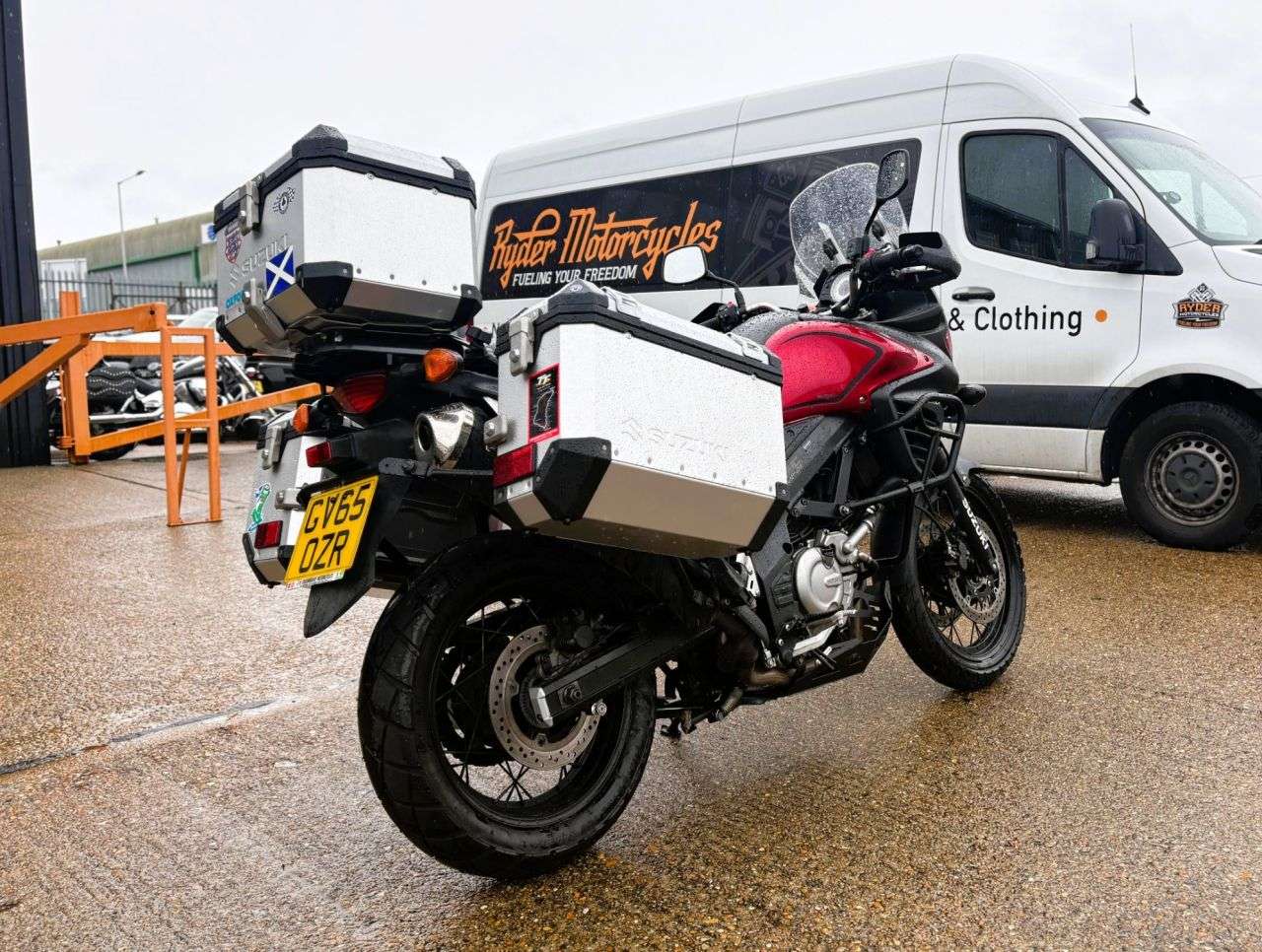 2016 SUZUKI V-STROM 650 2016 SUZUKI V-STROM 650