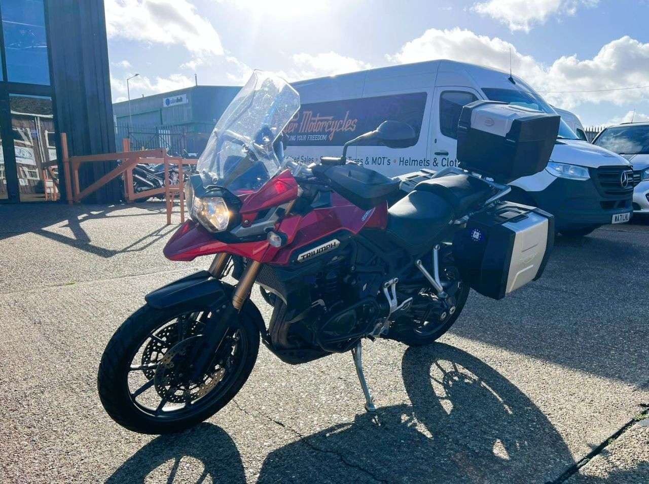 2015 TRIUMPH EXPLORER 2015 TRIUMPH EXPLORER