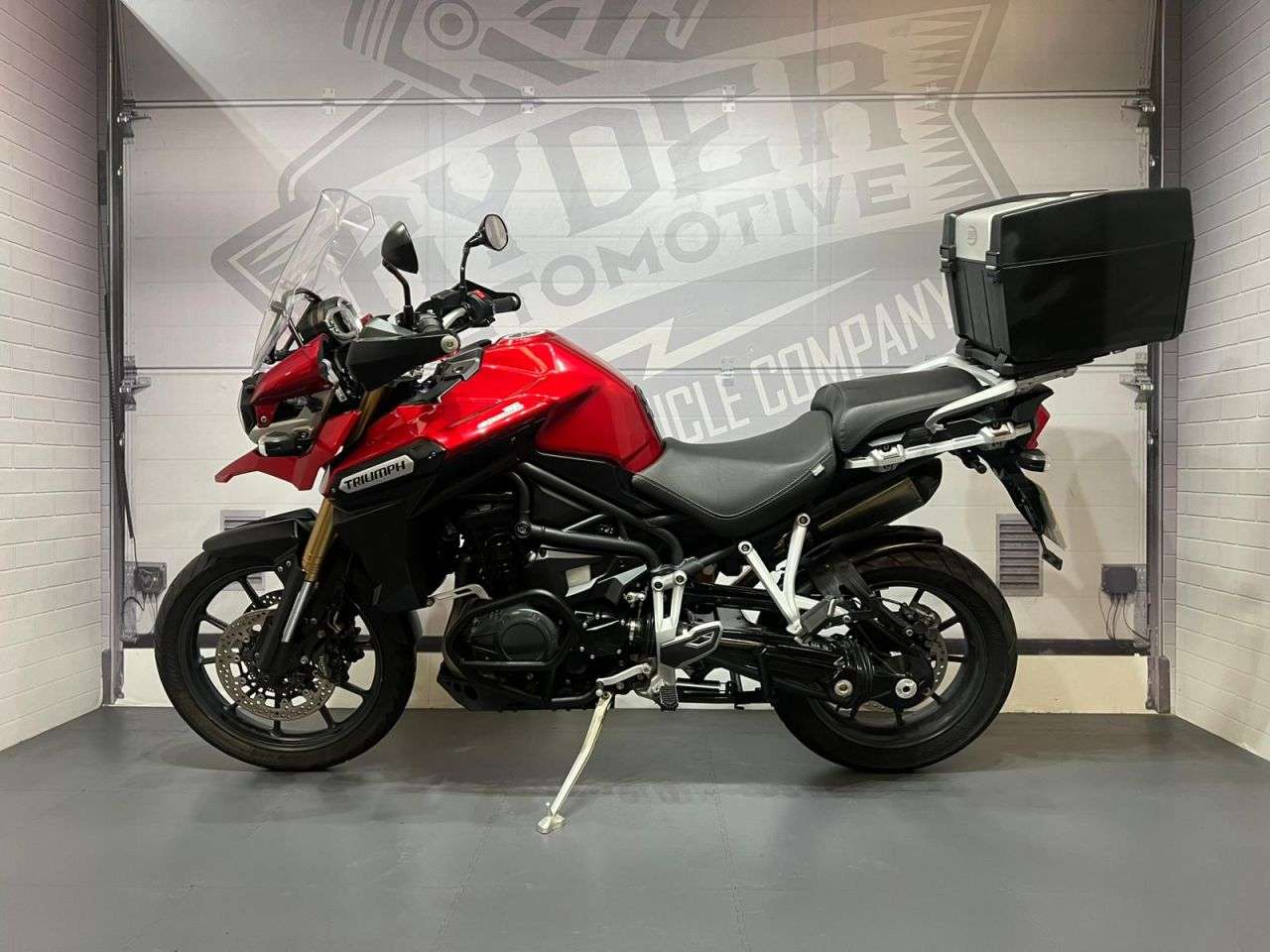 2015 TRIUMPH EXPLORER 2015 TRIUMPH EXPLORER