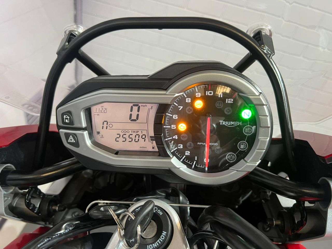 2015 TRIUMPH EXPLORER 2015 TRIUMPH EXPLORER