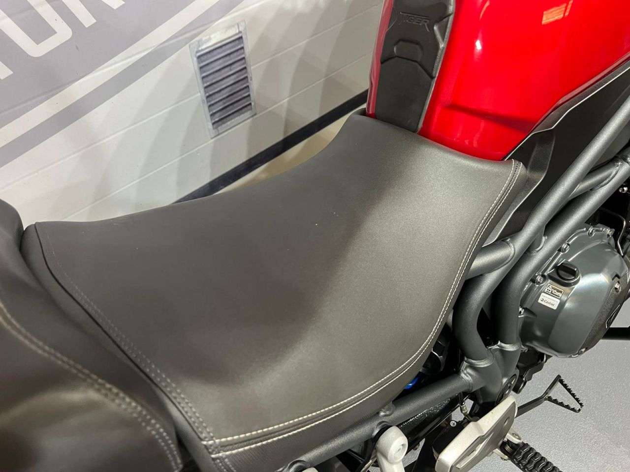 2015 TRIUMPH EXPLORER 2015 TRIUMPH EXPLORER