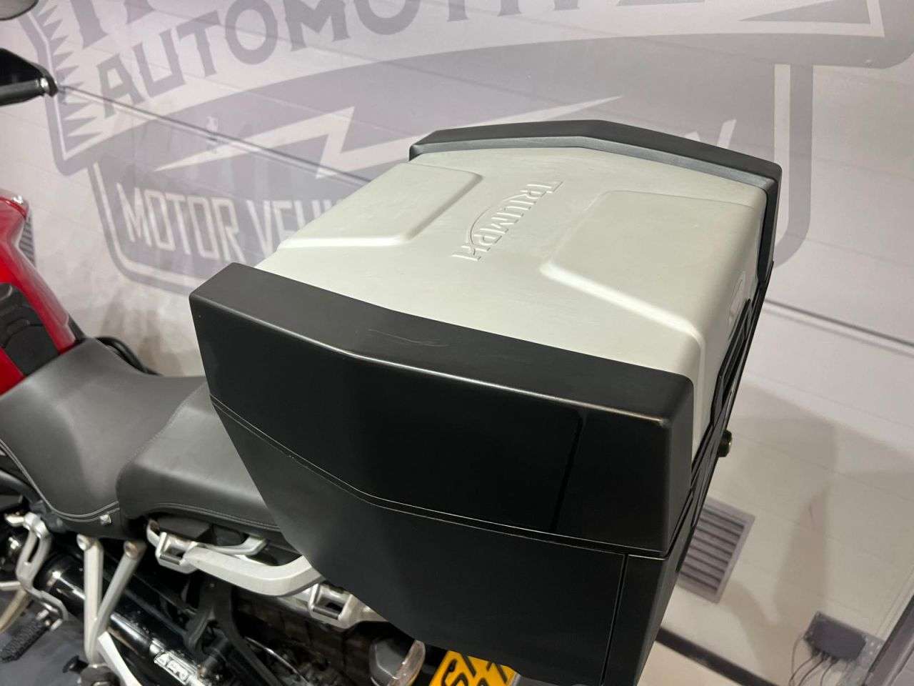 2015 TRIUMPH EXPLORER 2015 TRIUMPH EXPLORER