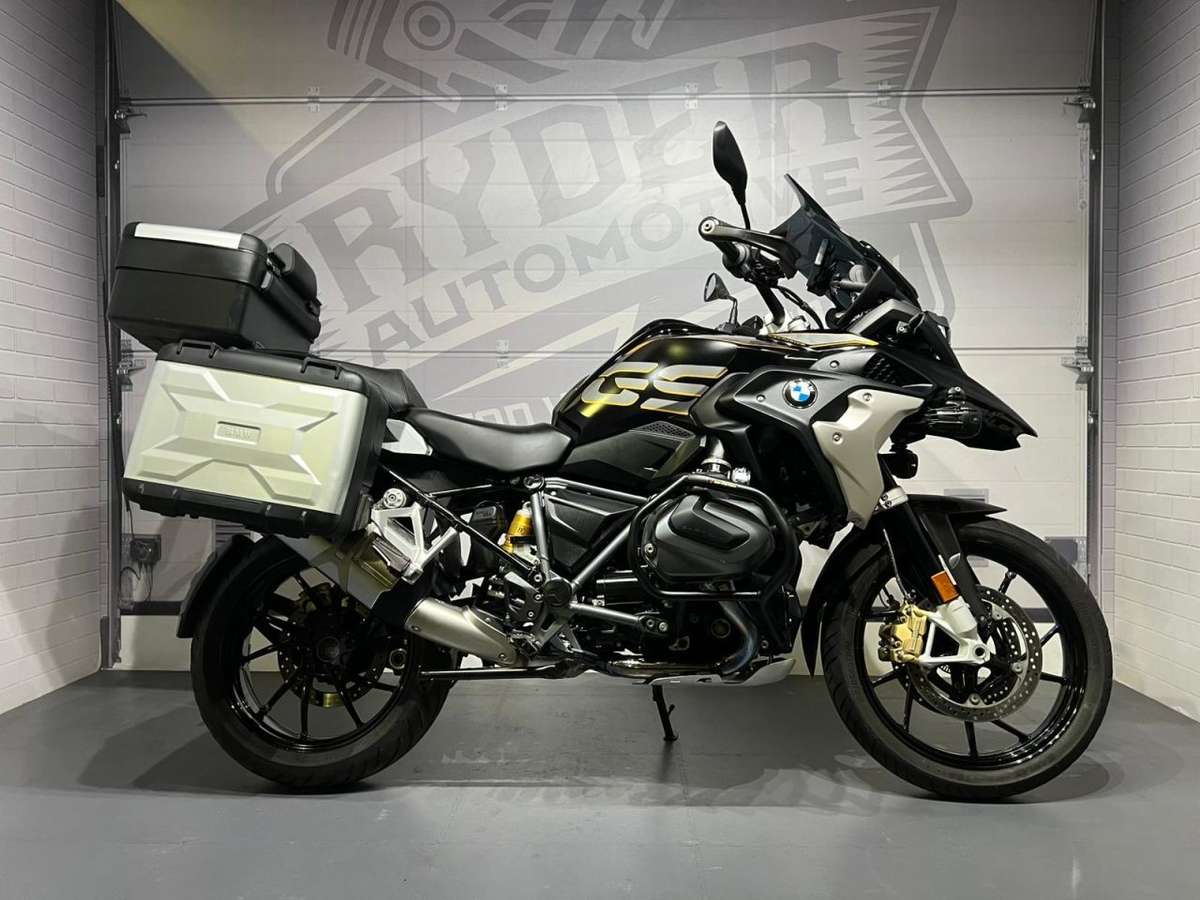 Check out this BMW R 1250 Gs 2019 Petrol Manual