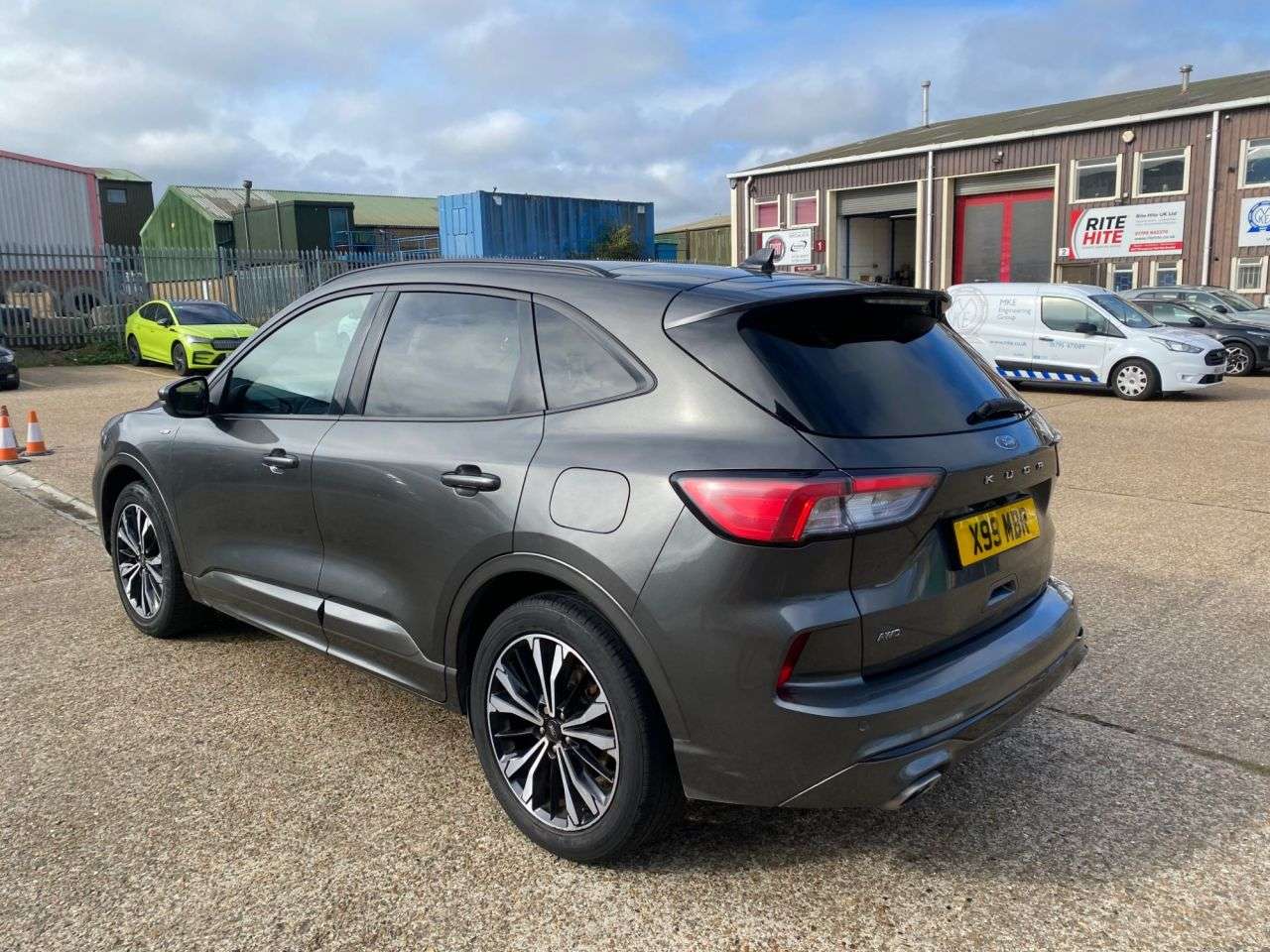 2021 FORD KUGA 2021 FORD KUGA