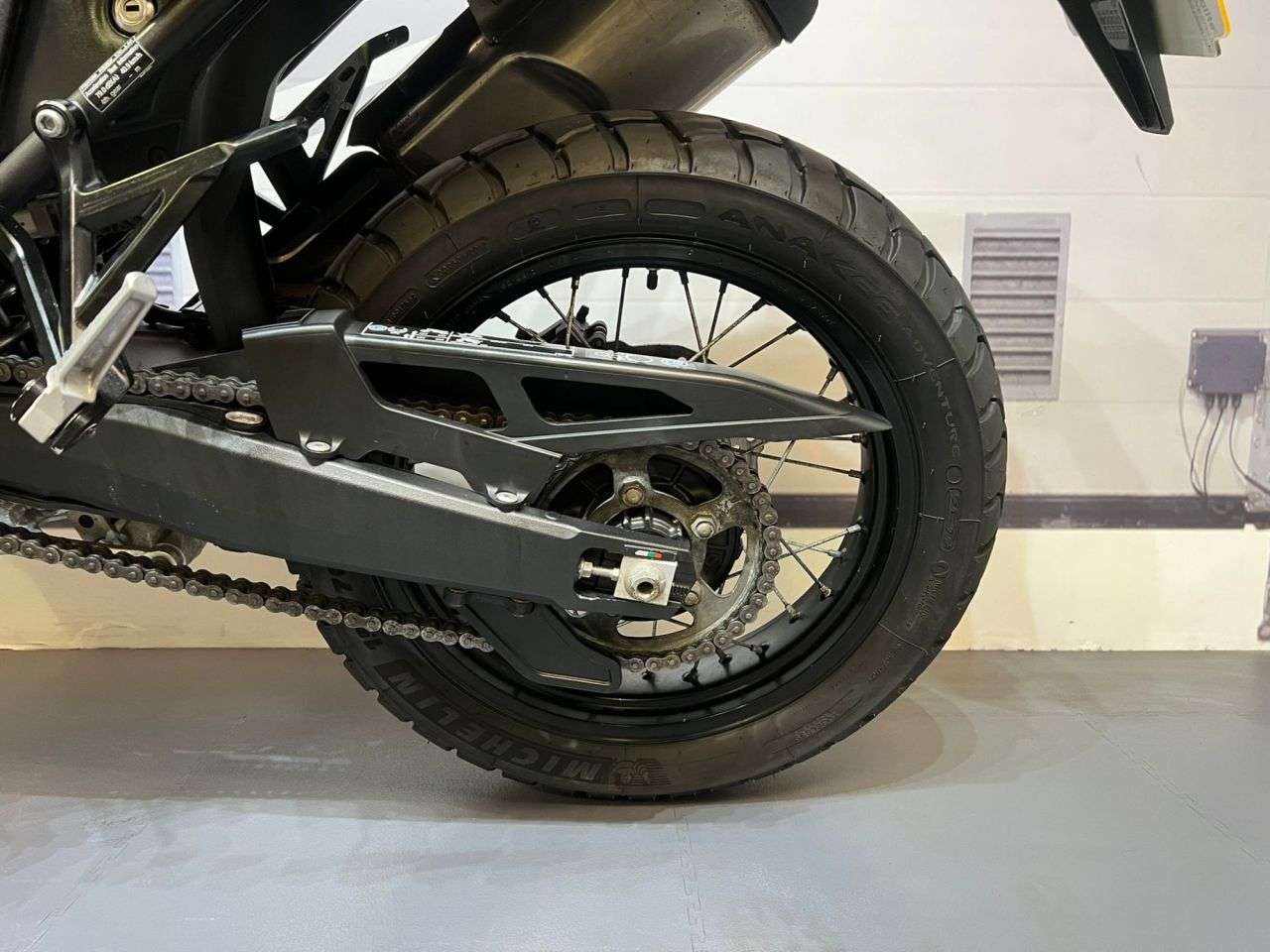 2016 HONDA CRF1000L AFRICA TWIN 2016 HONDA CRF1000L AFRICA TWIN