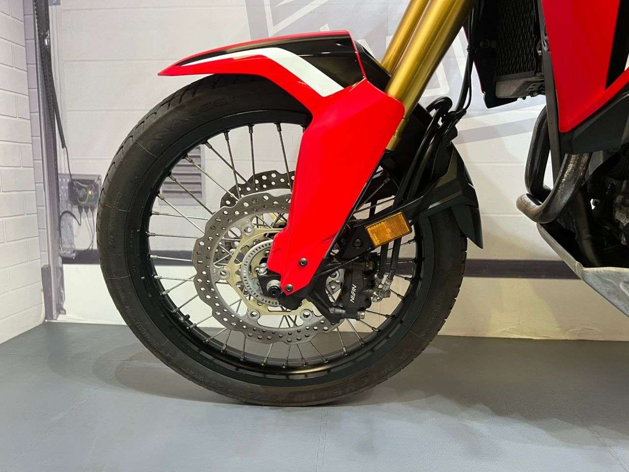 2016 HONDA CRF1000L AFRICA TWIN 2016 HONDA CRF1000L AFRICA TWIN