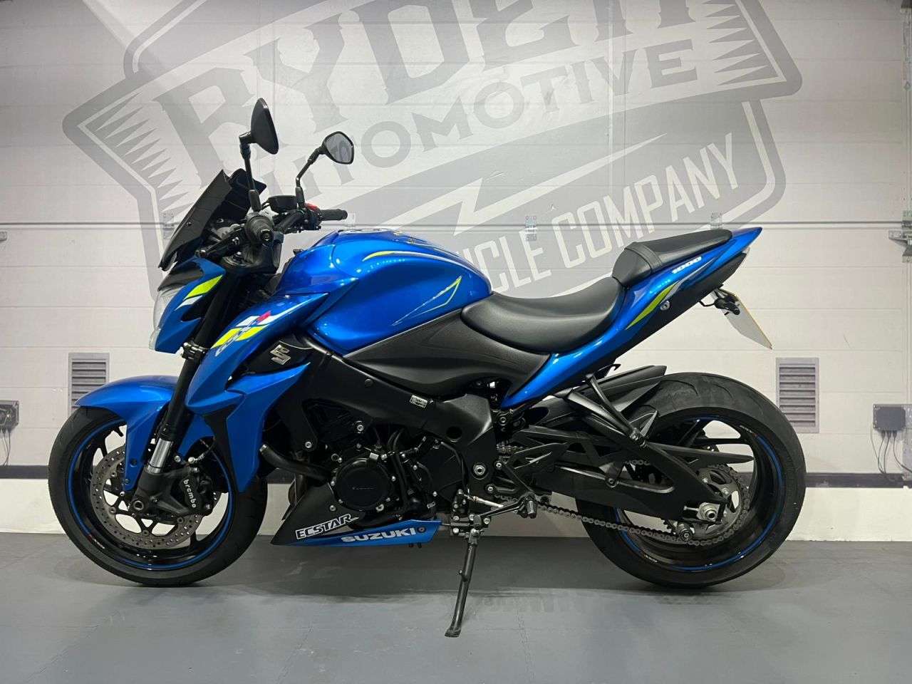 2019 SUZUKI GSX-S1000 2019 SUZUKI GSX-S1000