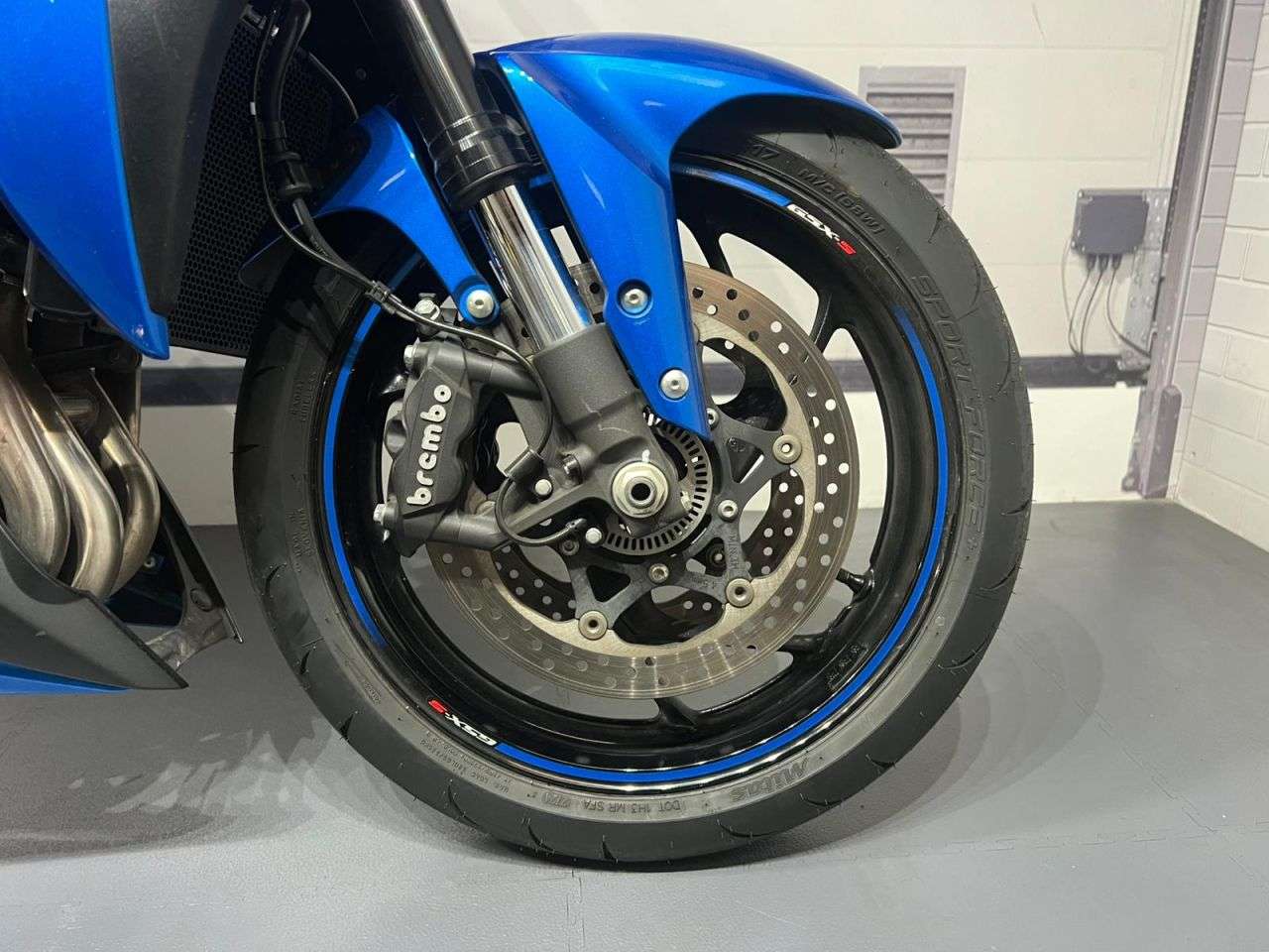 2019 SUZUKI GSX-S1000 2019 SUZUKI GSX-S1000