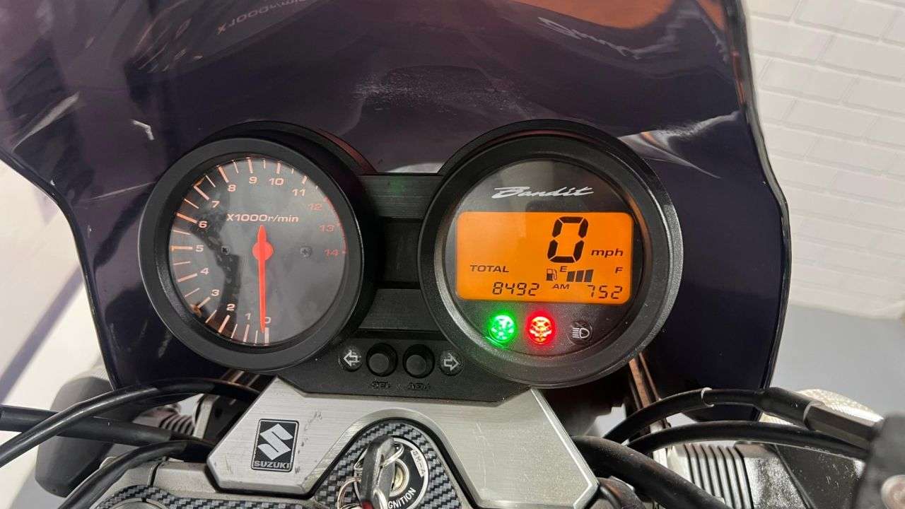 2006 SUZUKI BANDIT 650 2006 SUZUKI BANDIT 650