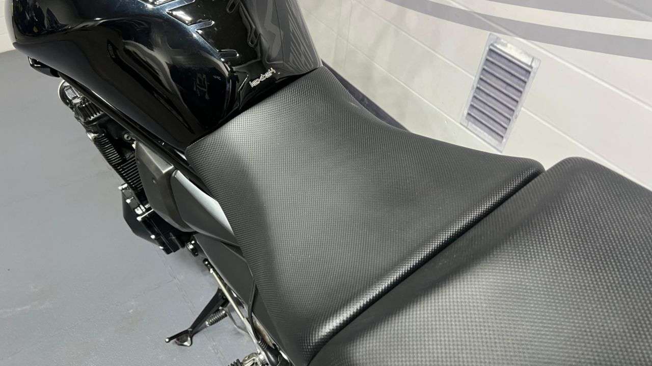 2006 SUZUKI BANDIT 650 2006 SUZUKI BANDIT 650