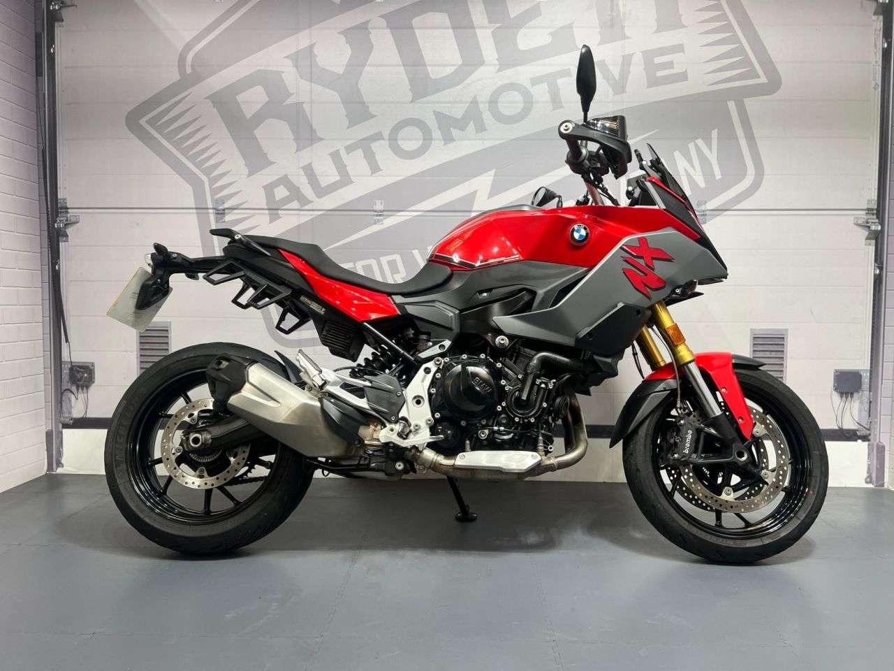 2022 BMW F 900 XR 2022 BMW F 900 XR