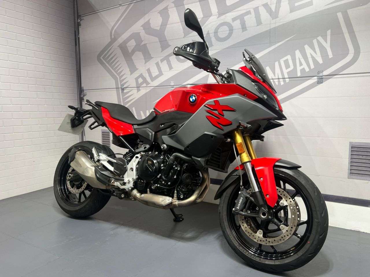 2022 BMW F 900 XR 2022 BMW F 900 XR