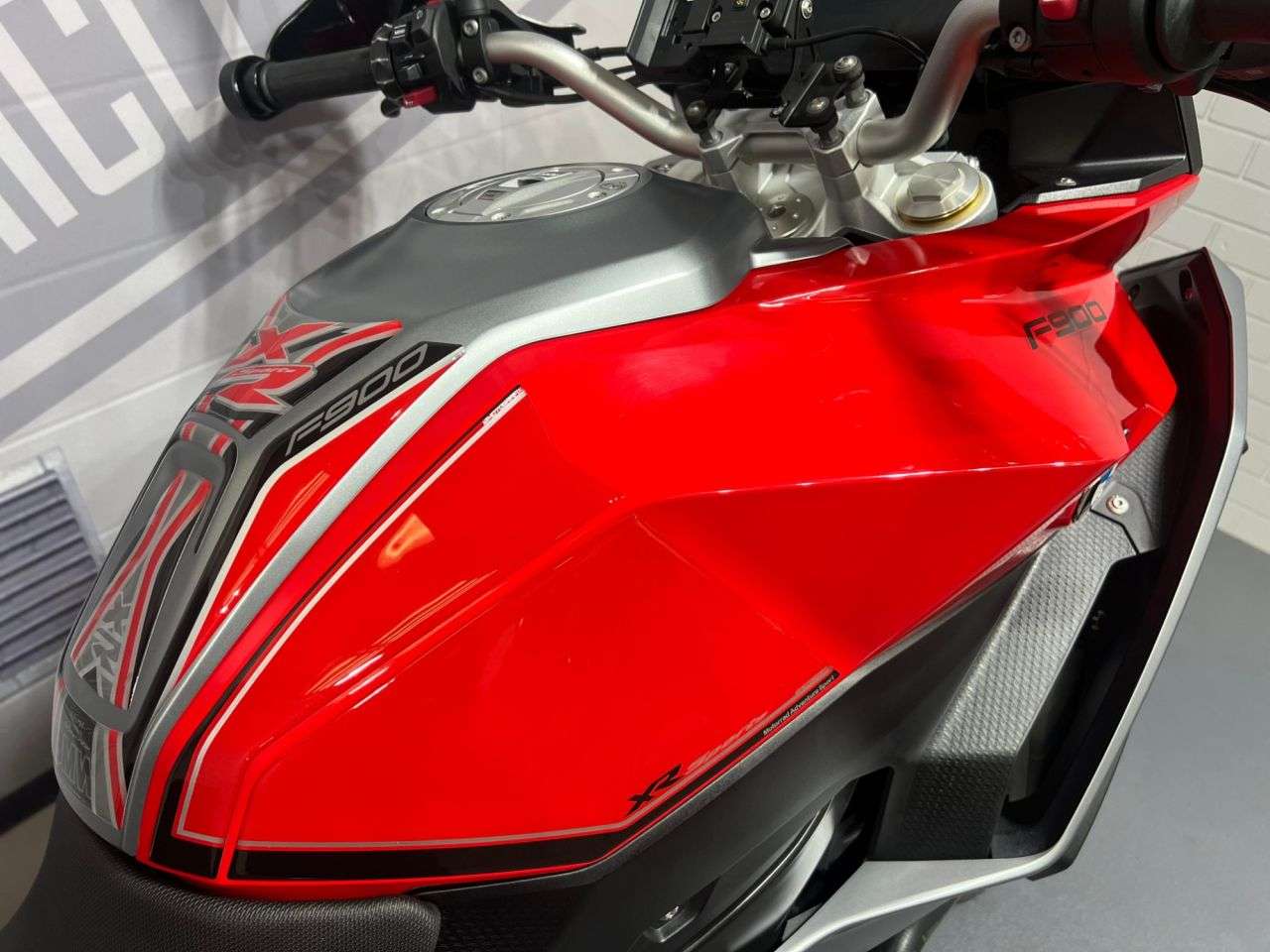 2022 BMW F 900 XR 2022 BMW F 900 XR