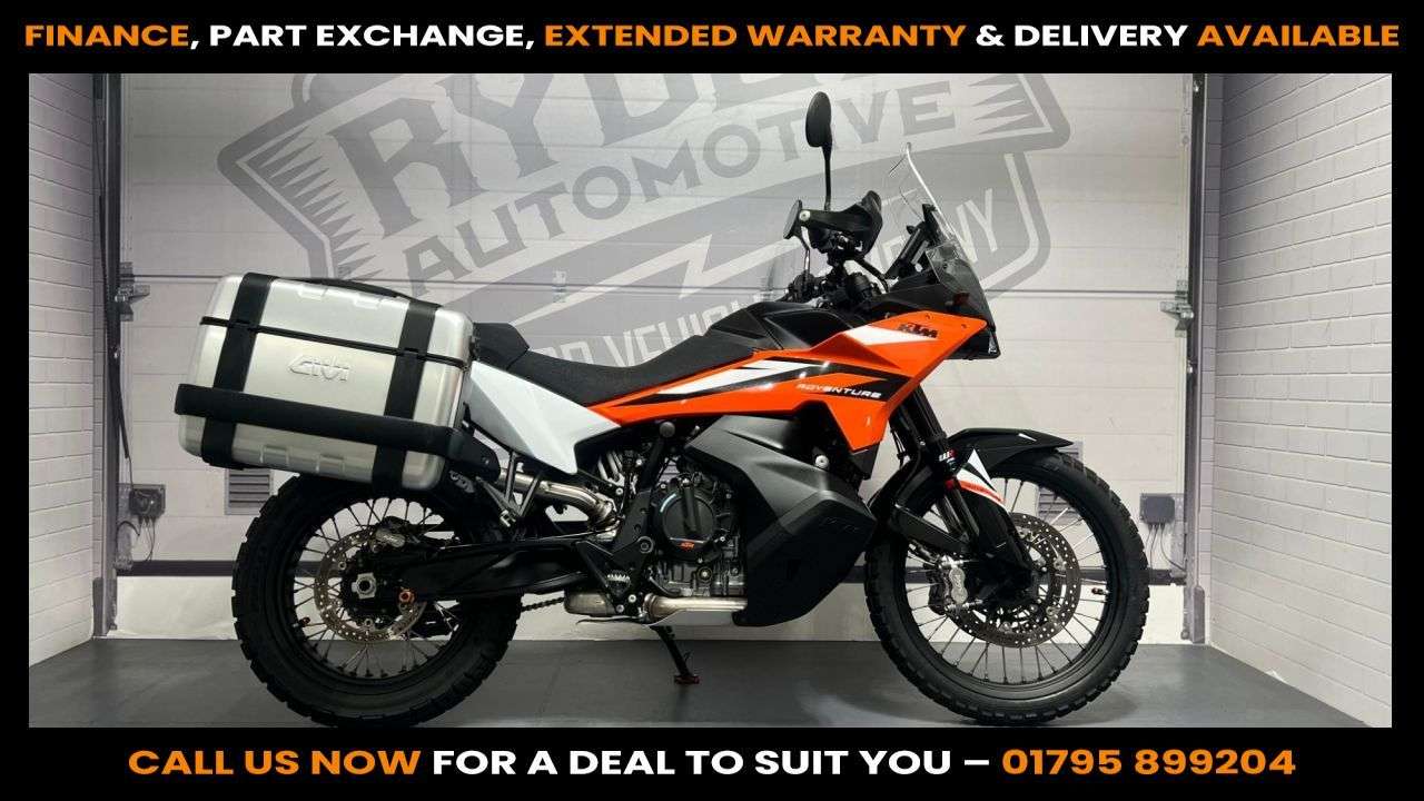 2024 KTM 890 ADVENTURE 2024 KTM 890 ADVENTURE