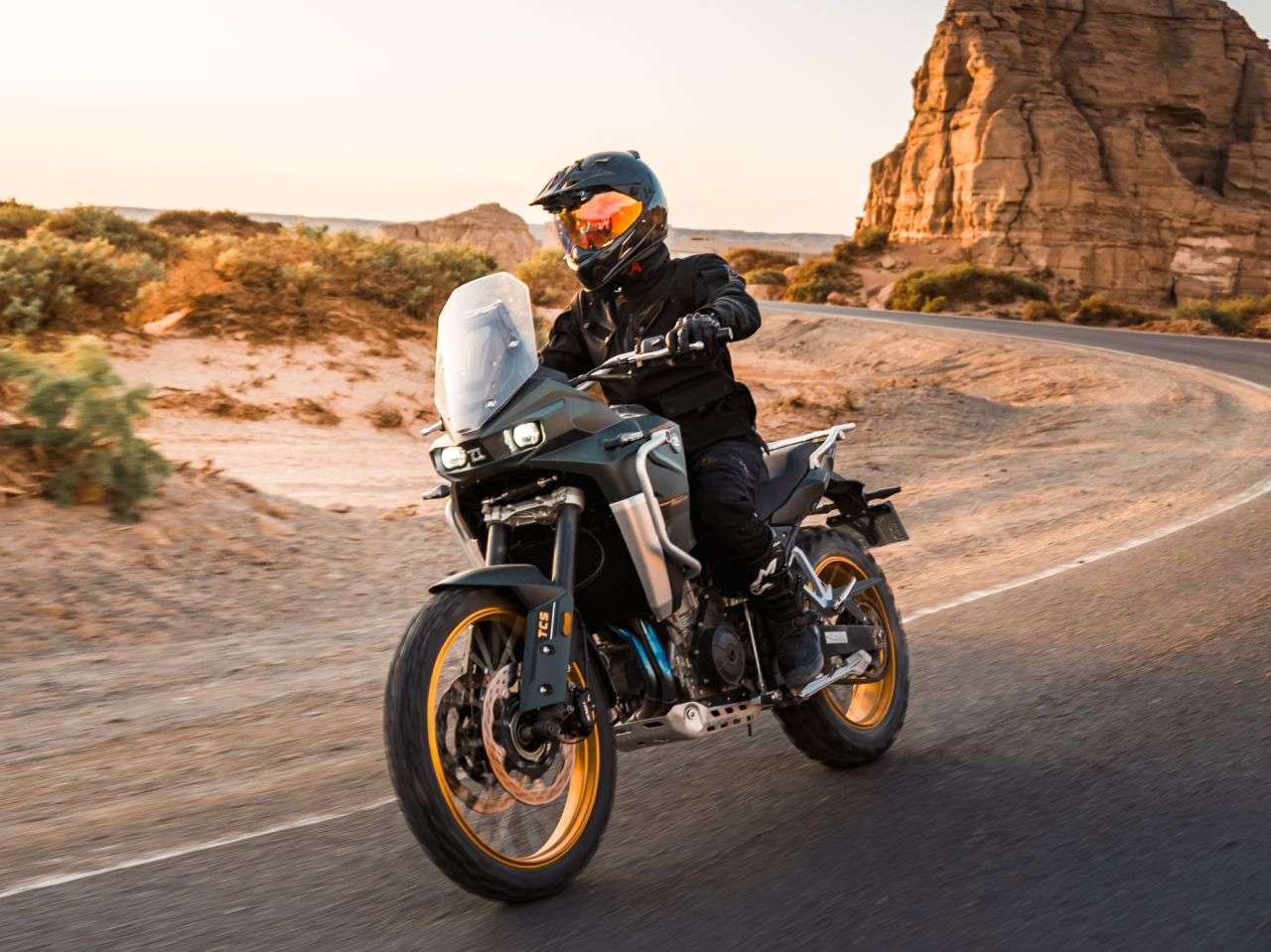 2024 KOVE 800X PRO 2024 KOVE 800X PRO