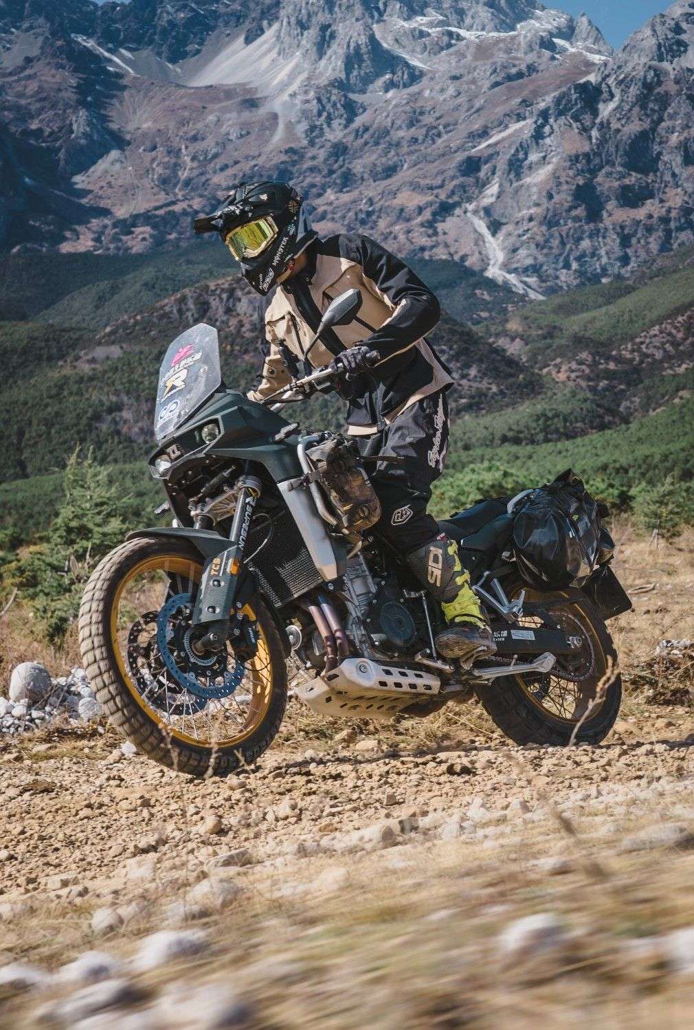 2024 KOVE 800X PRO 2024 KOVE 800X PRO