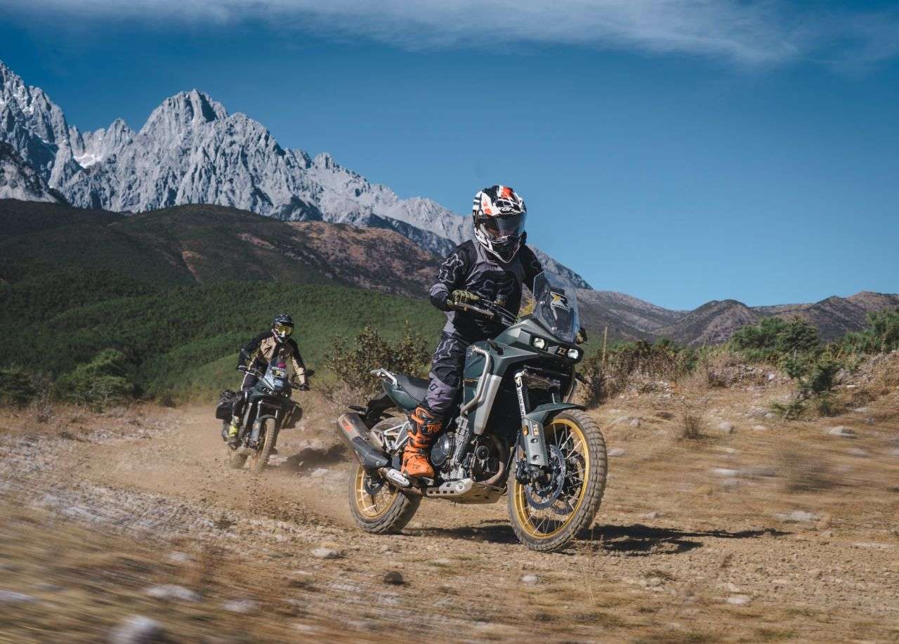 2024 KOVE 800X PRO 2024 KOVE 800X PRO