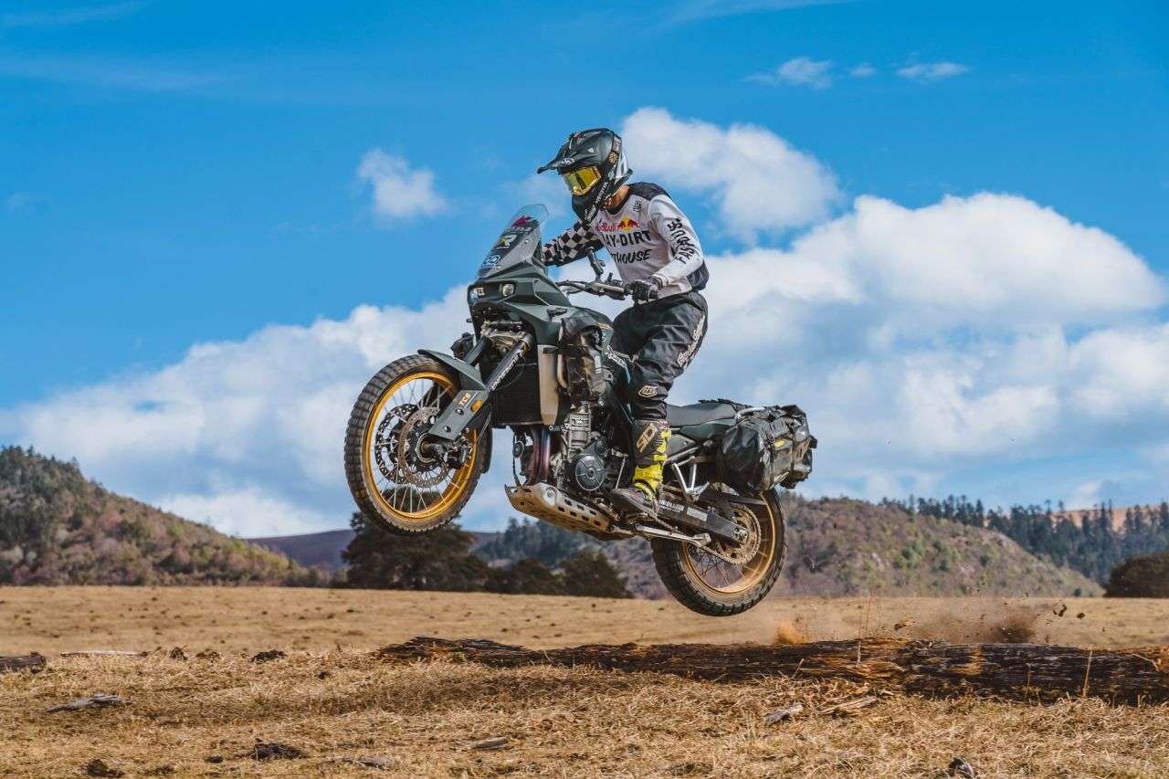 2024 KOVE 800X PRO 2024 KOVE 800X PRO