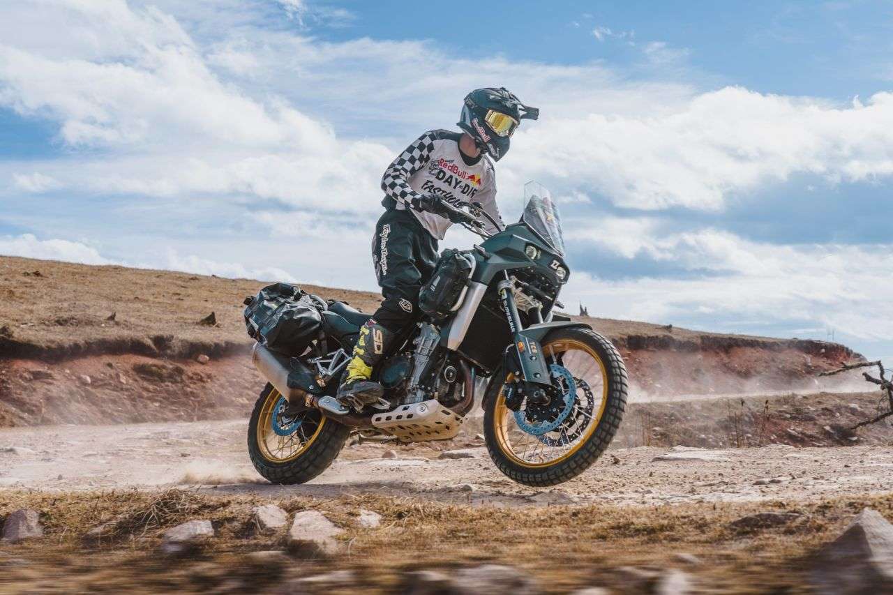 2024 KOVE 800X PRO 2024 KOVE 800X PRO