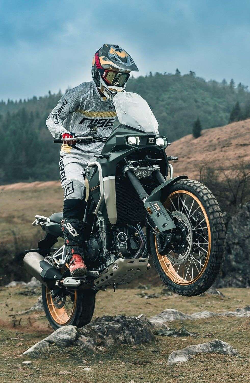 2024 KOVE 800X PRO 2024 KOVE 800X PRO