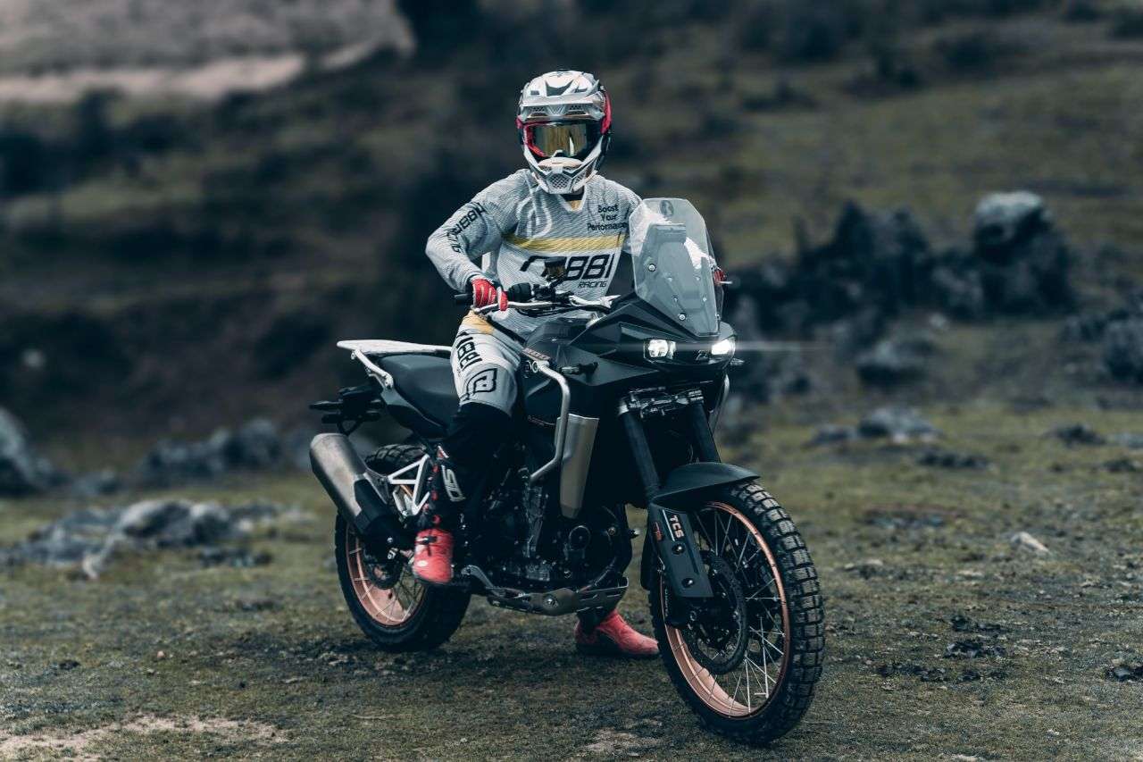 2024 KOVE 800X PRO 2024 KOVE 800X PRO