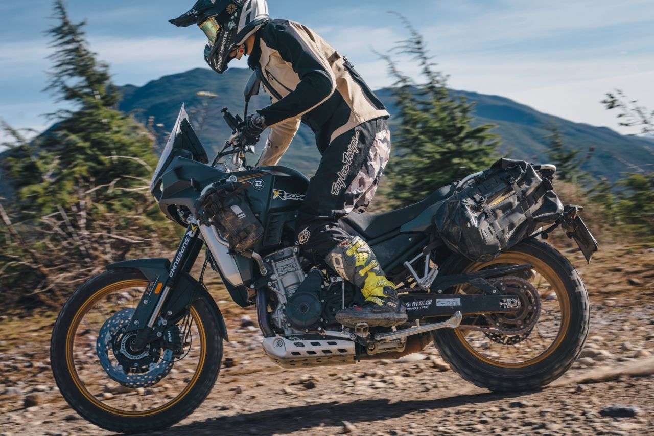 2024 KOVE 800X PRO 2024 KOVE 800X PRO