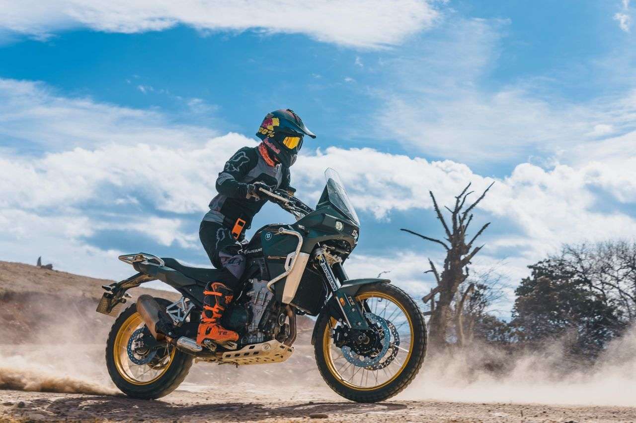 2024 KOVE 800X PRO 2024 KOVE 800X PRO