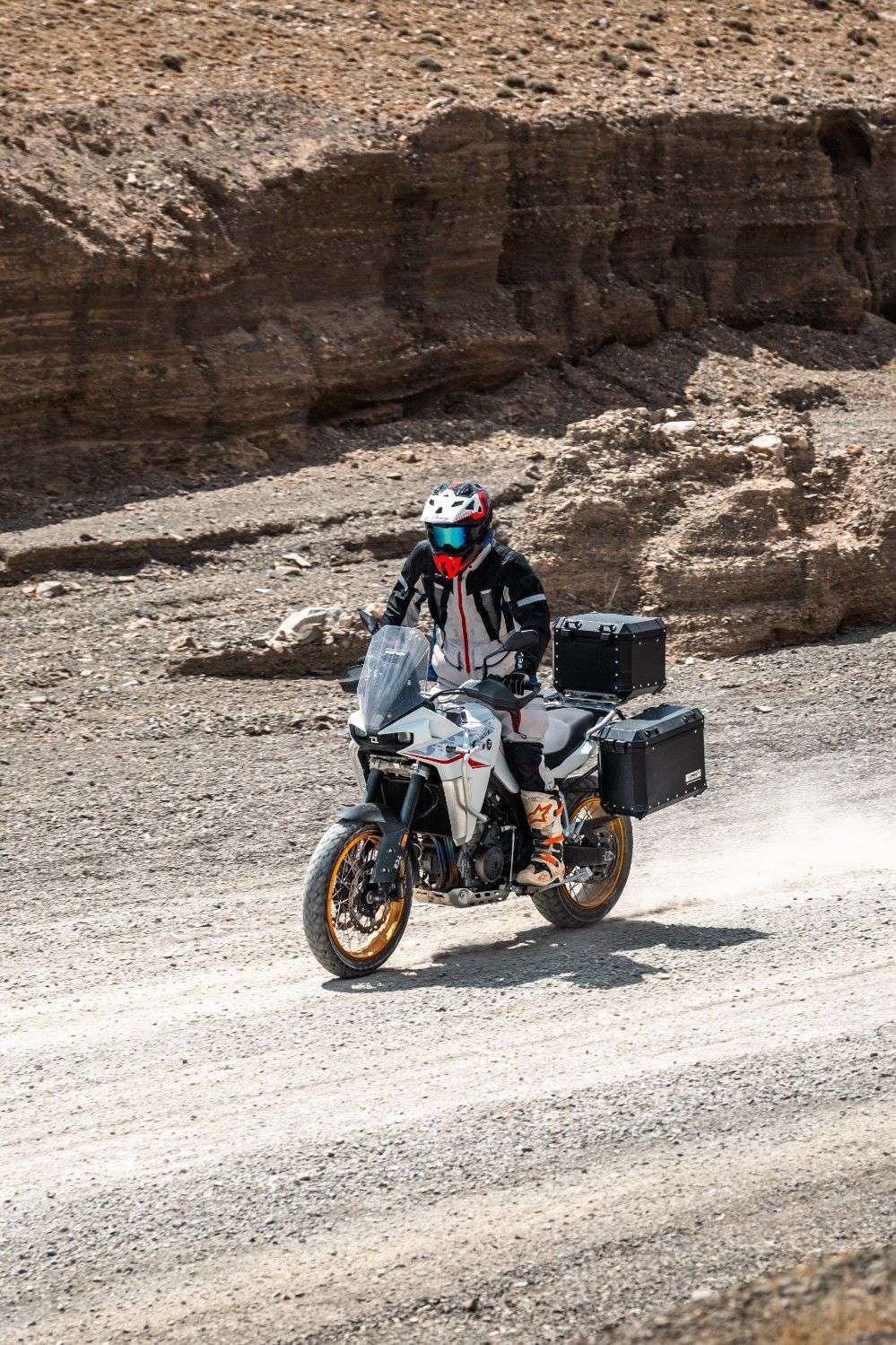 2025 KOVE 800X TOURING 2025 KOVE 800X TOURING