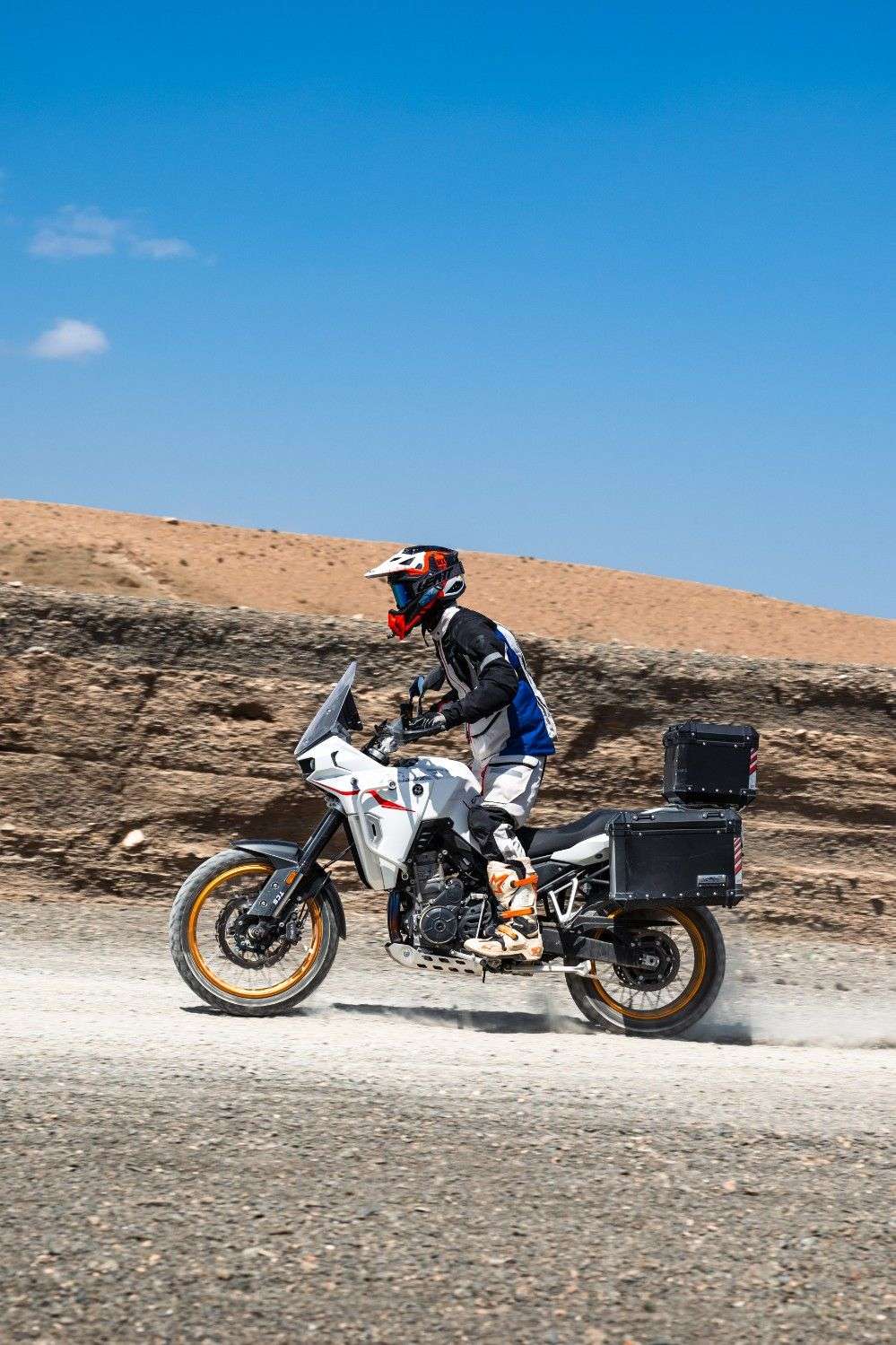 2025 KOVE 800X TOURING 2025 KOVE 800X TOURING