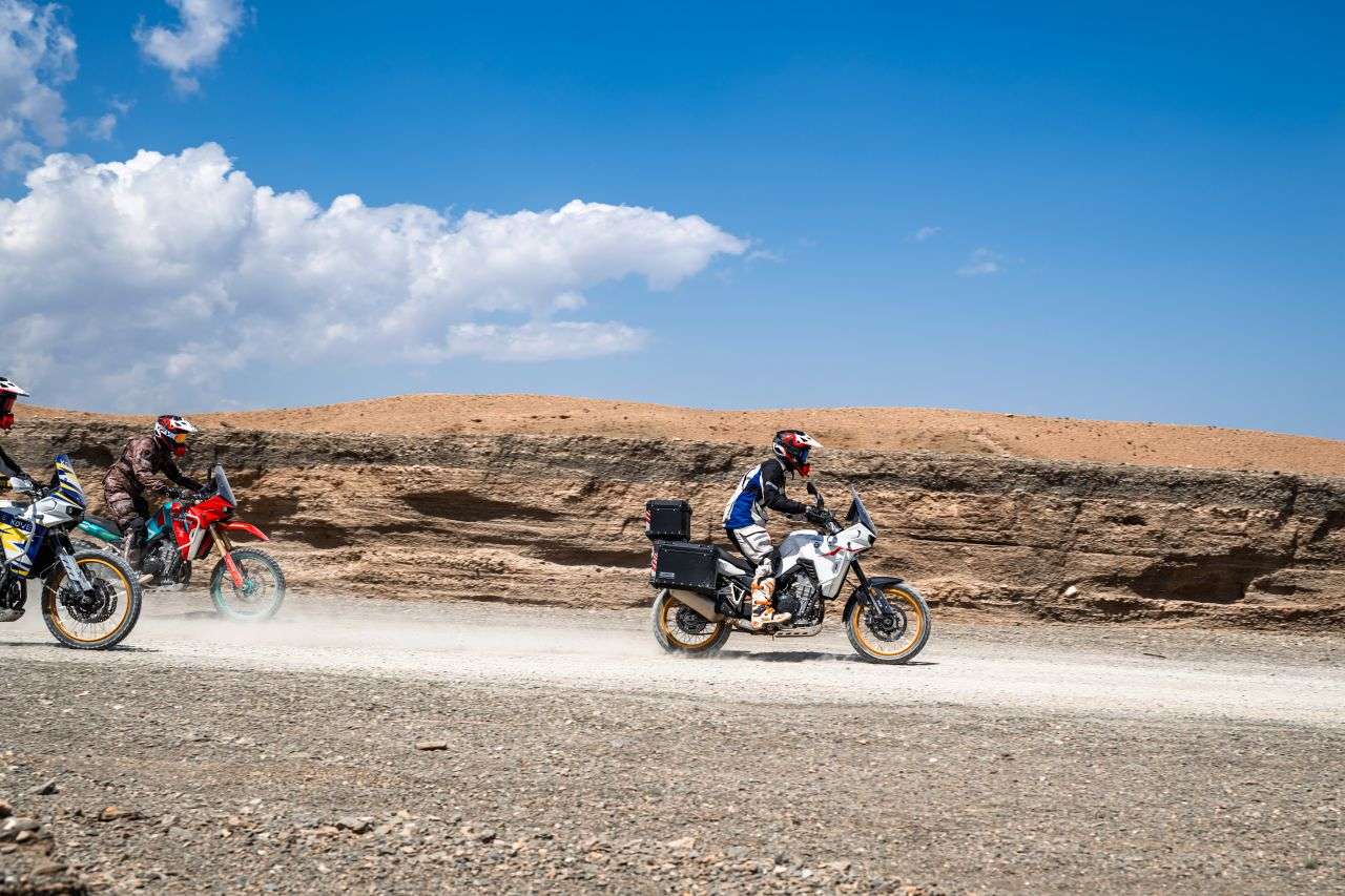 2025 KOVE 800X TOURING 2025 KOVE 800X TOURING