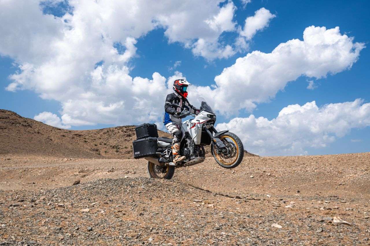 2025 KOVE 800X TOURING 2025 KOVE 800X TOURING