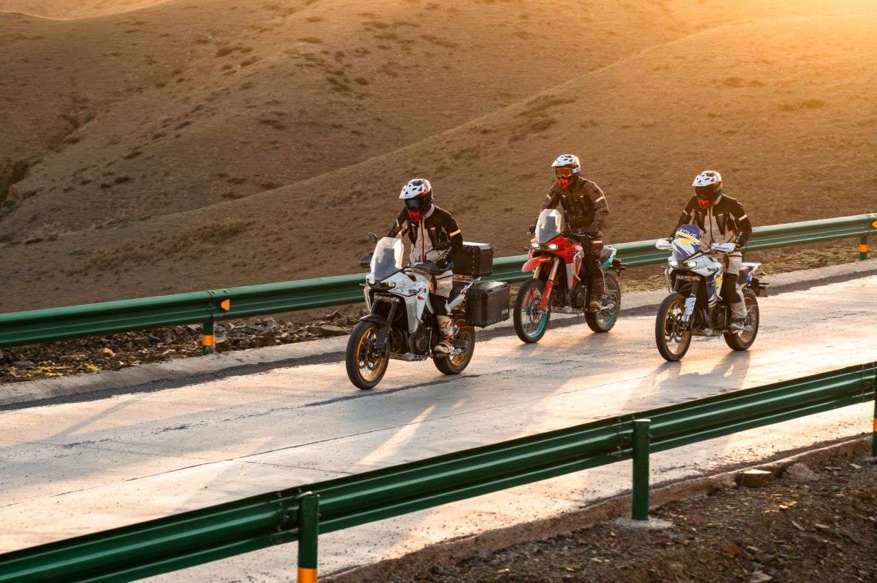 2025 KOVE 800X TOURING 2025 KOVE 800X TOURING